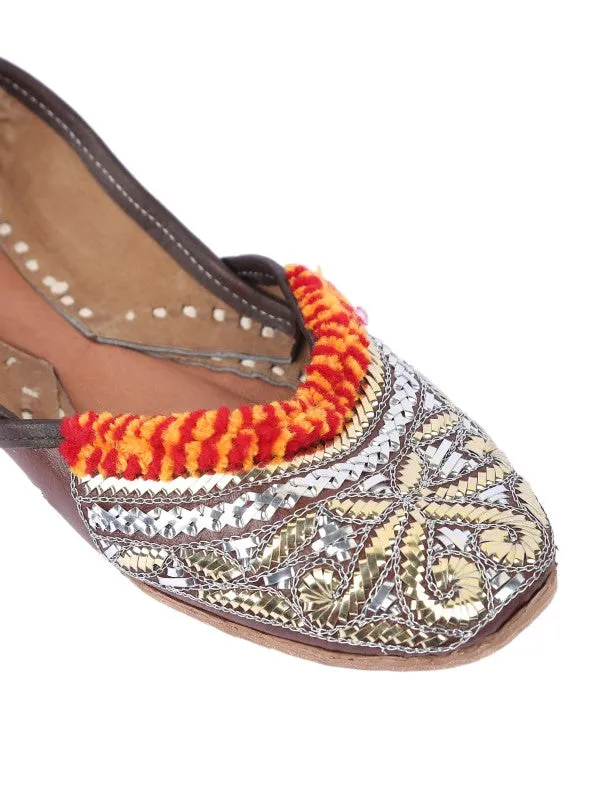 Golden Mukaish Work Leather Juttis