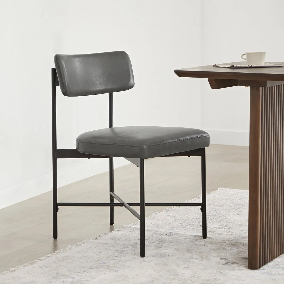 Lovy Dining Chair (Set of 2)